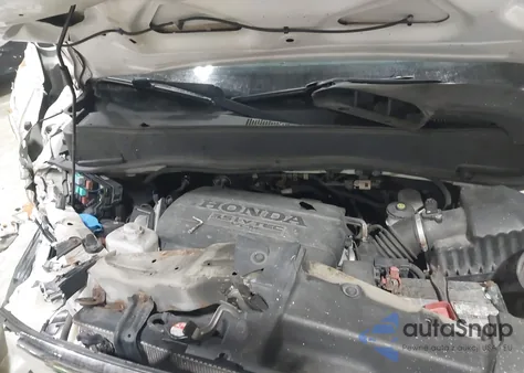 2011 Honda Pilot Touring z USA, uszkodzony, nr VIN 5FNYF4H93BB084167